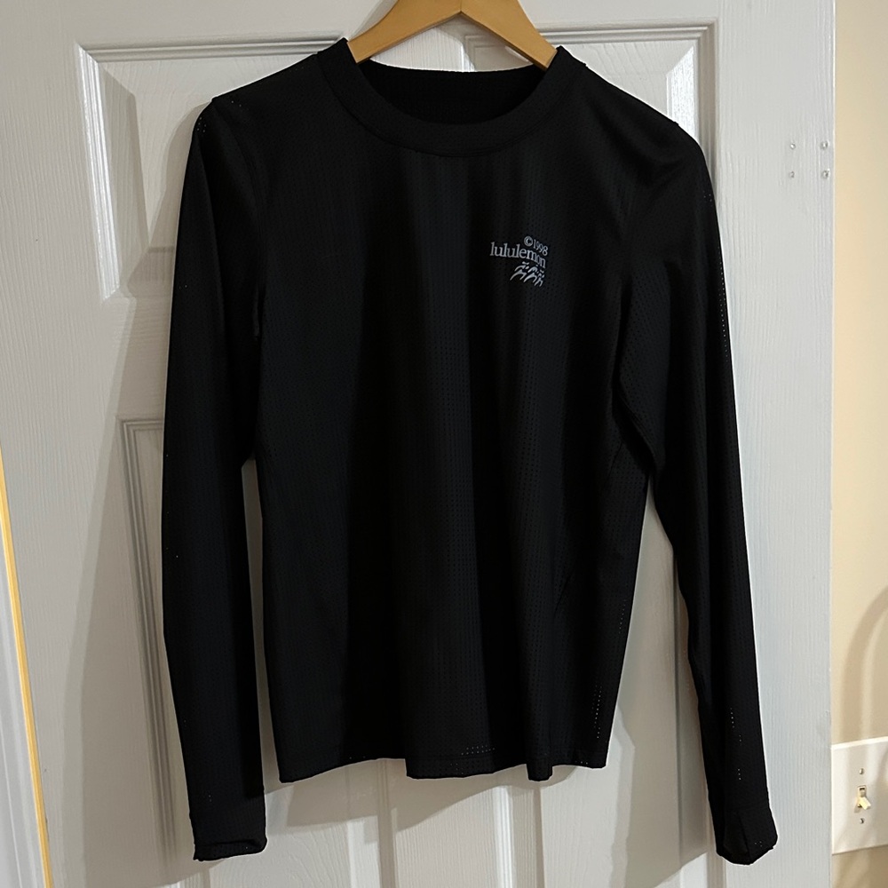 Lululemon Running Shitt